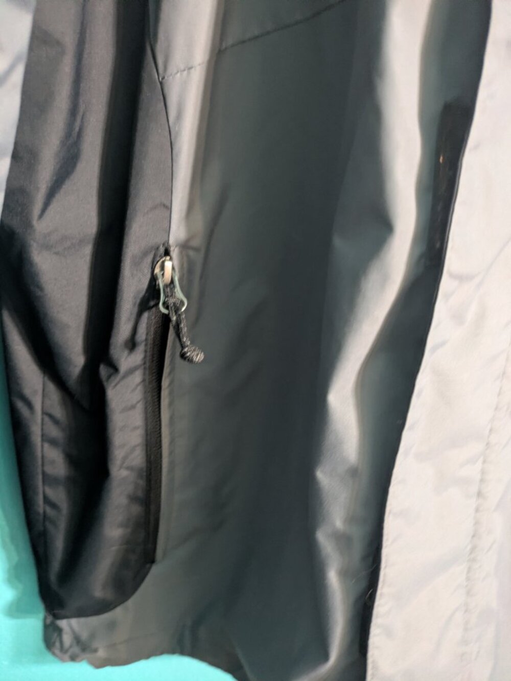 Columbia Lightweight Softshell Jacket • Black • Mens XL • Sleek & Sporty - Picture 3 of 12